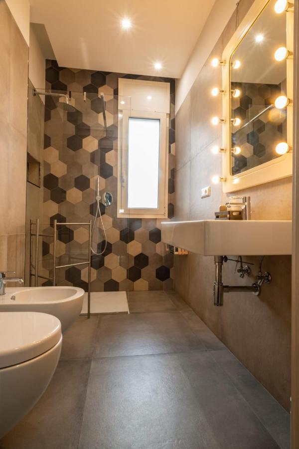 Dimora San Ferdinando 2 Apartment Bari Ngoại thất bức ảnh