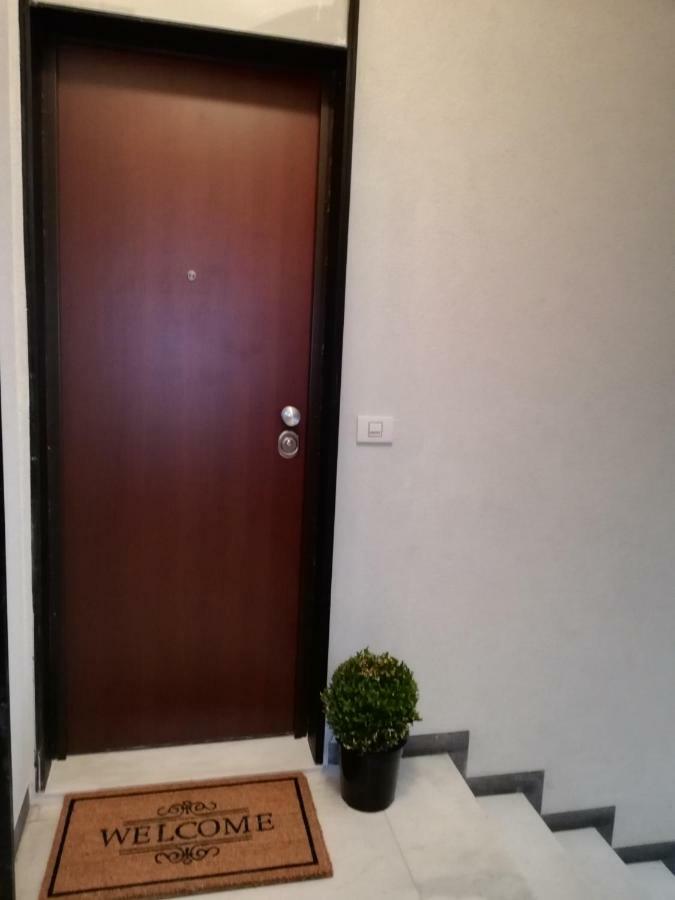 Dimora San Ferdinando 2 Apartment Bari Ngoại thất bức ảnh